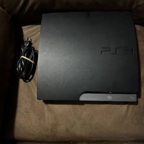 FOR SALE PS3 LIKE NEW BUY IT TODAY, 2 games CALL OF DUTY BLACKS OPS 2 and MW